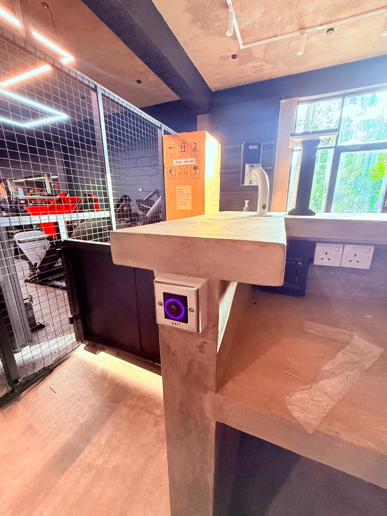 Smart Gate Touch Exit Button Installation
